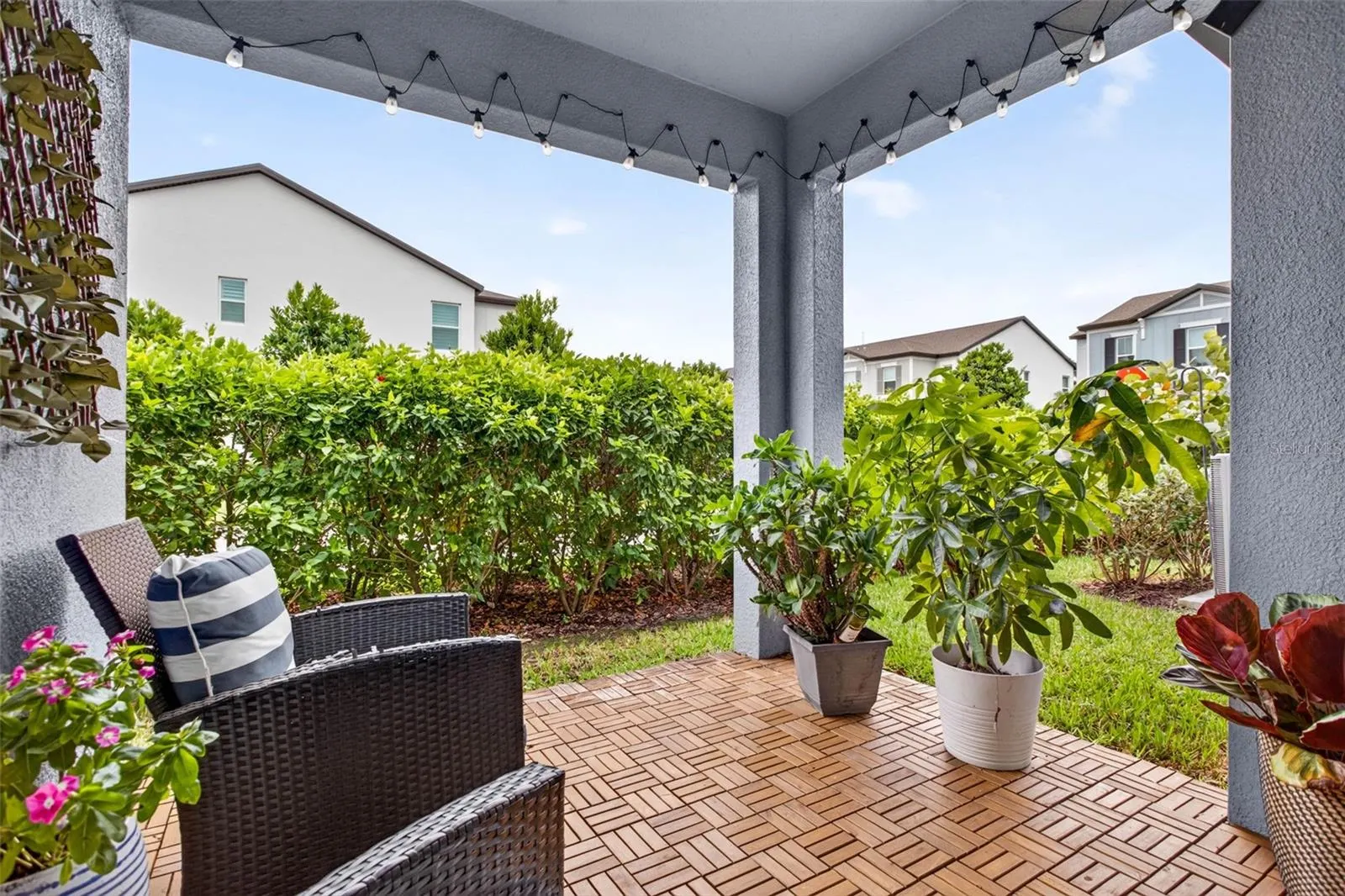 11211 BEACH WALK WAY NE