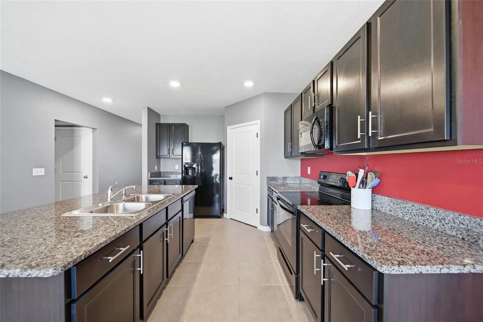 14118 ARBOR PINES DR