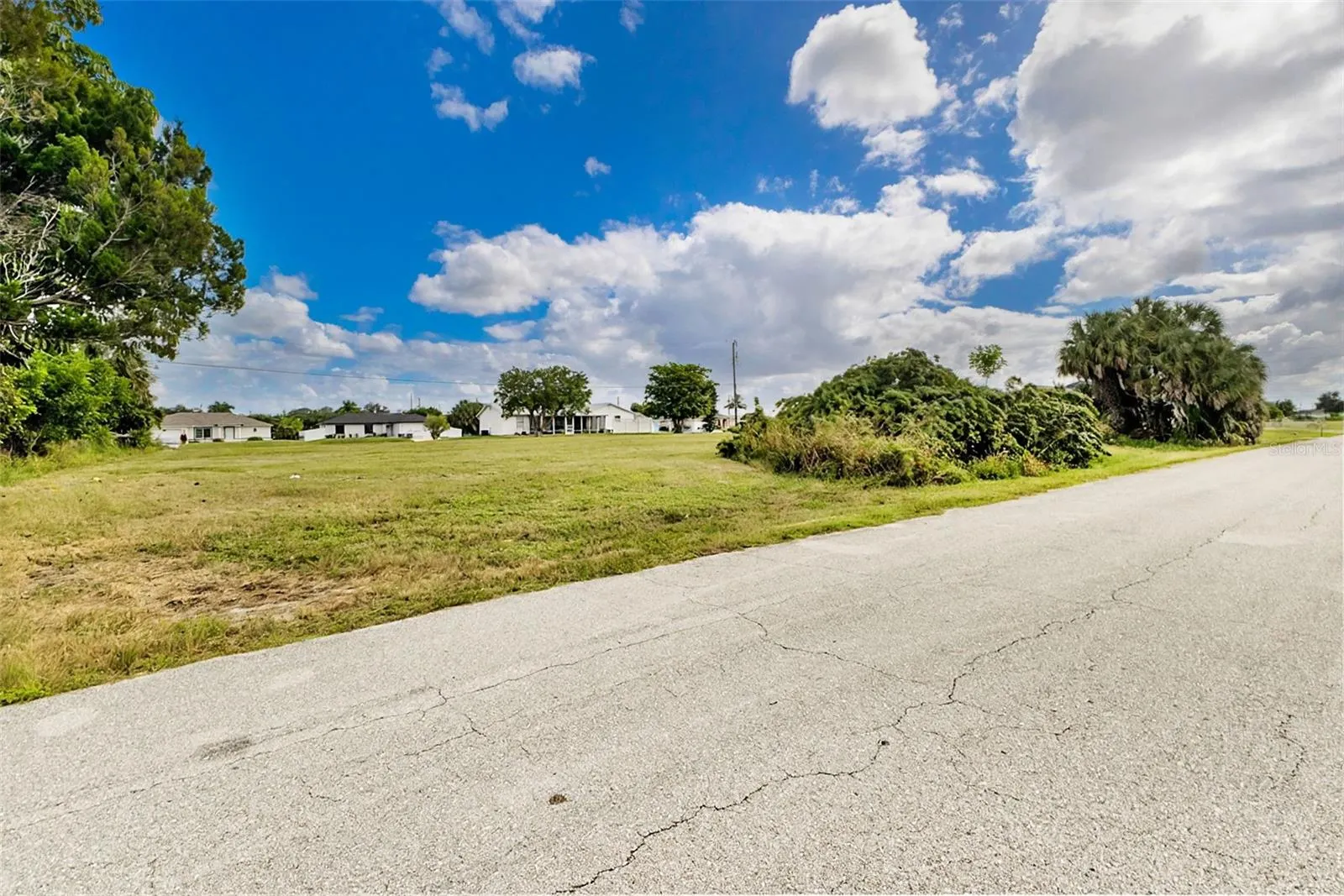 2501 NE 22ND PL