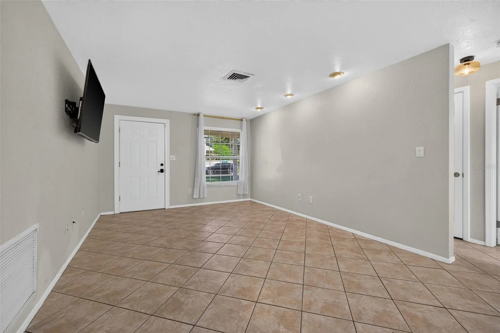 500 SOUTHWEST BLVD N
