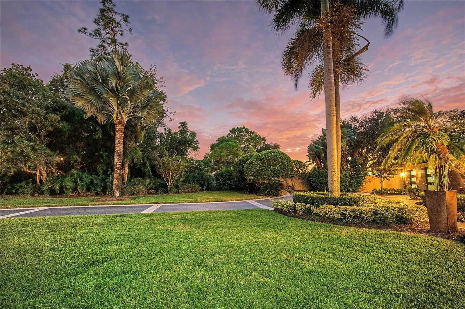 1334 FALLSMEADE CT