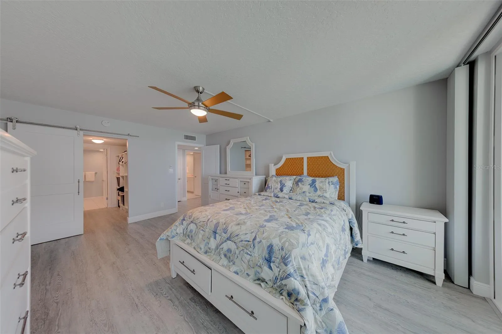 1460 GULF BLVD #501 #501