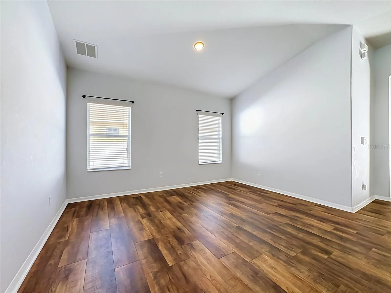 13303 GRAHAM YARDEN DR