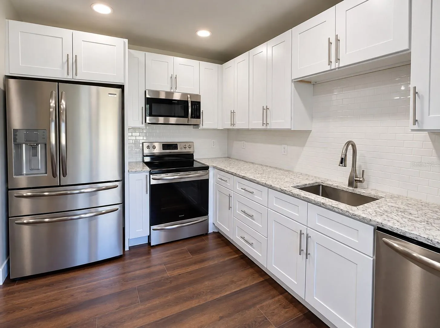 2209 BELLEAIR RD #C23 #C23