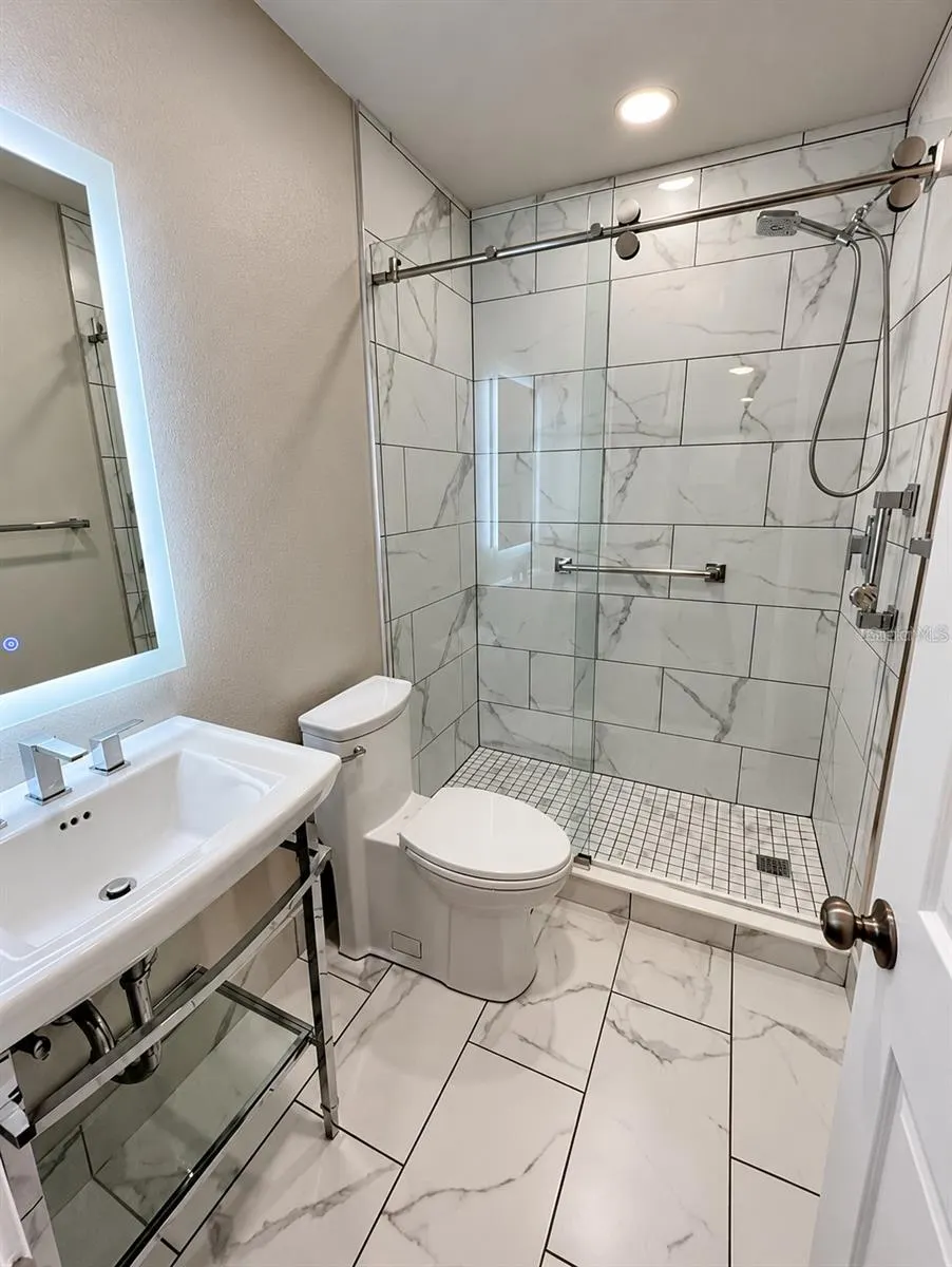 2209 BELLEAIR RD #C23 #C23