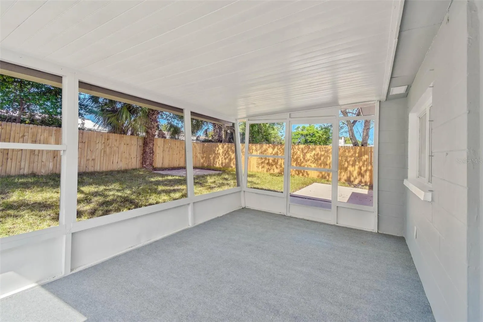 3317 BAINBRIDGE DR