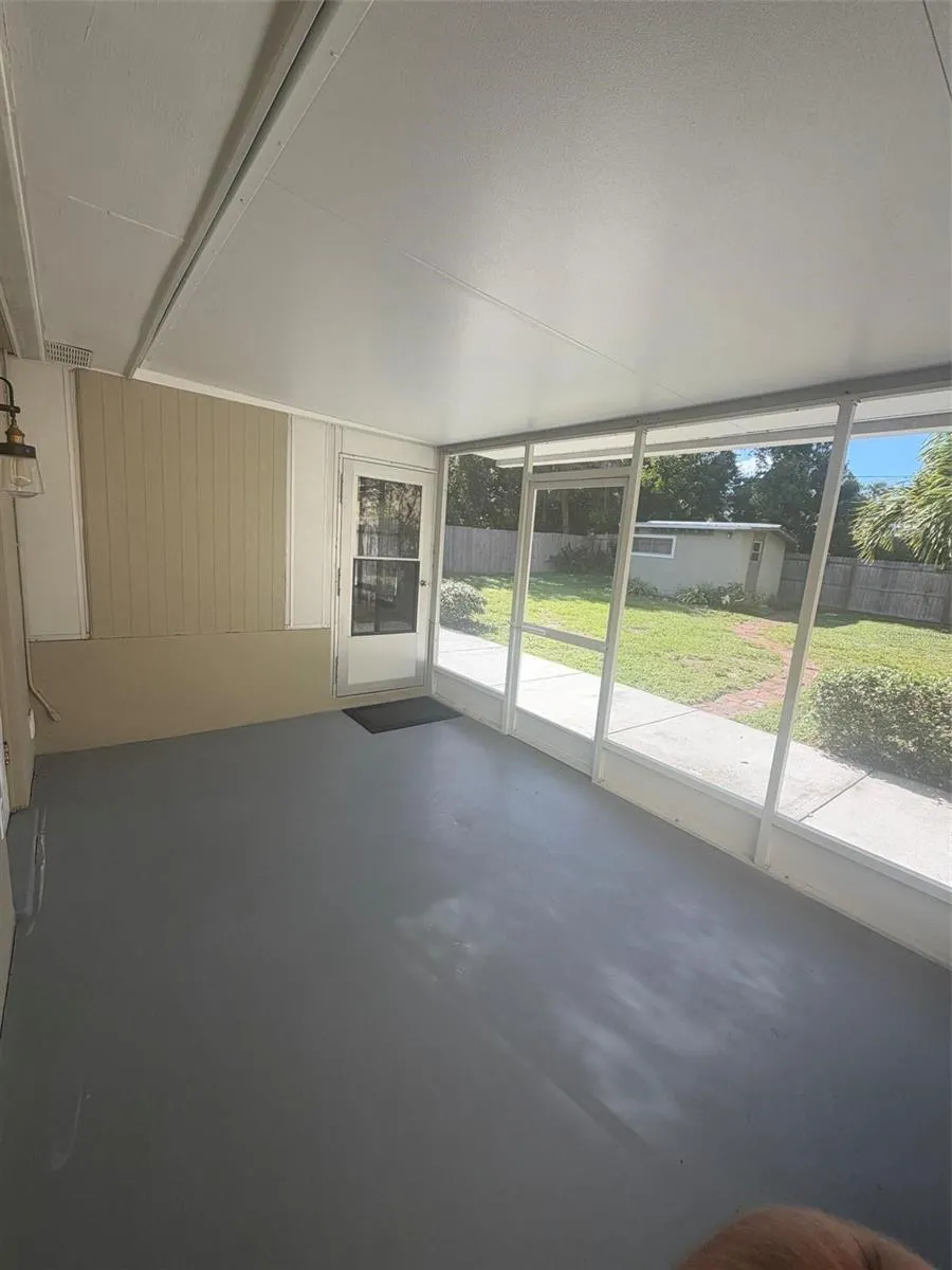 1738 SANTA ANNA DR