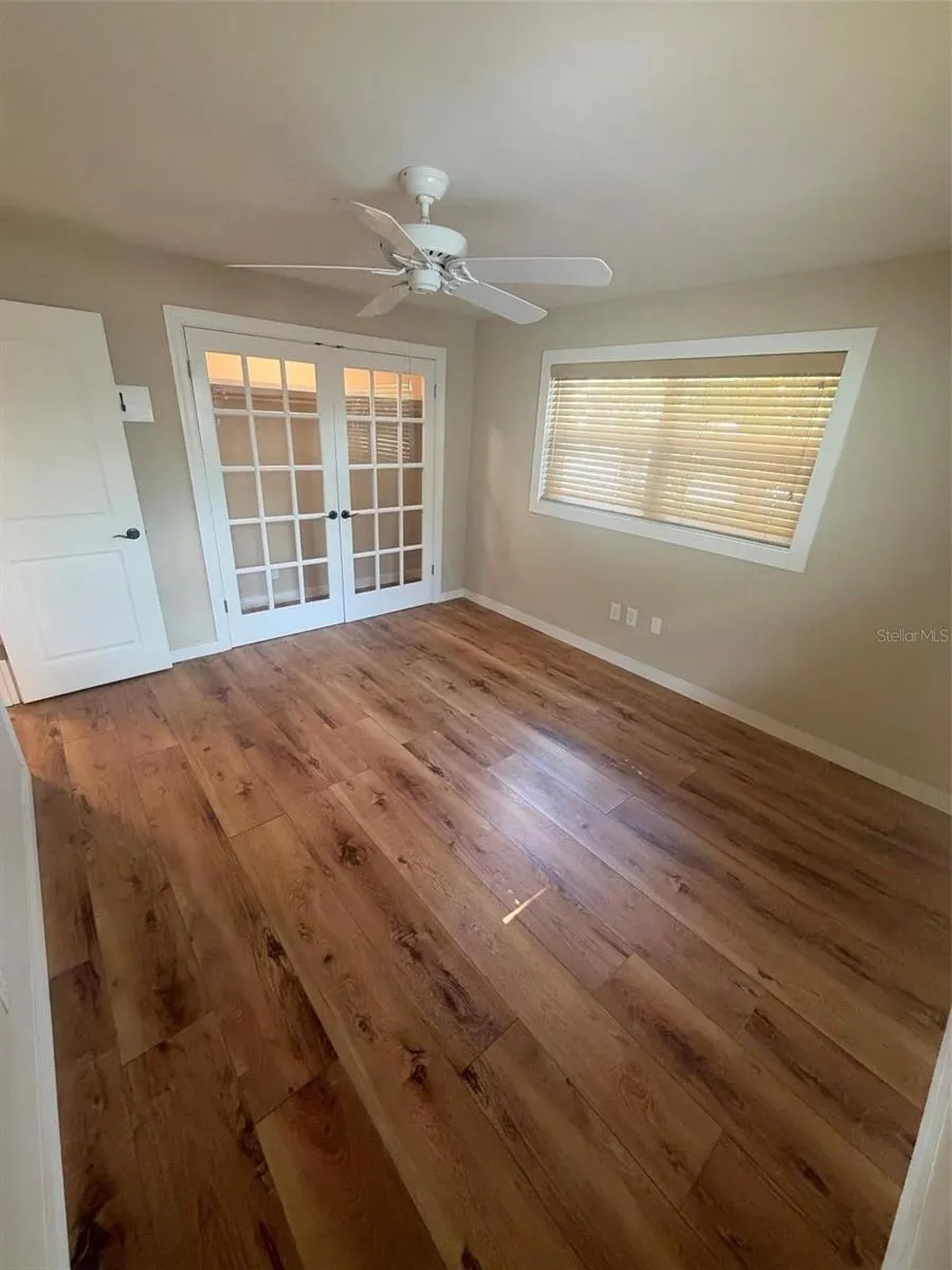 1738 SANTA ANNA DR