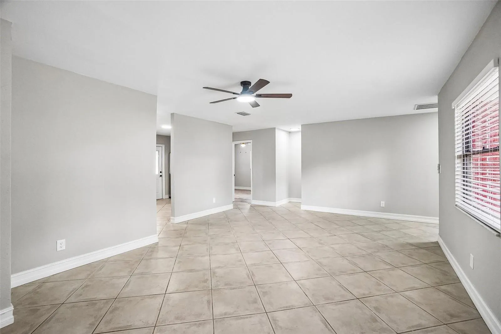 715 PAPAYA DR