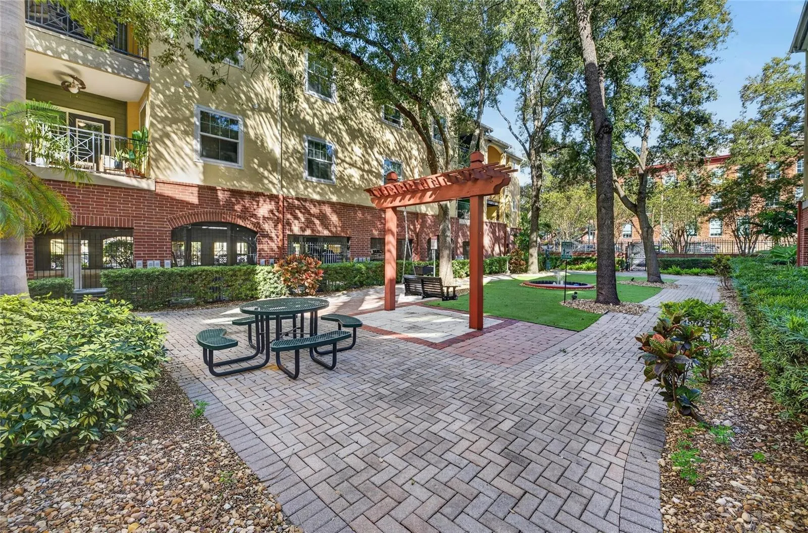 2010 E PALM AVE #14217 #14217