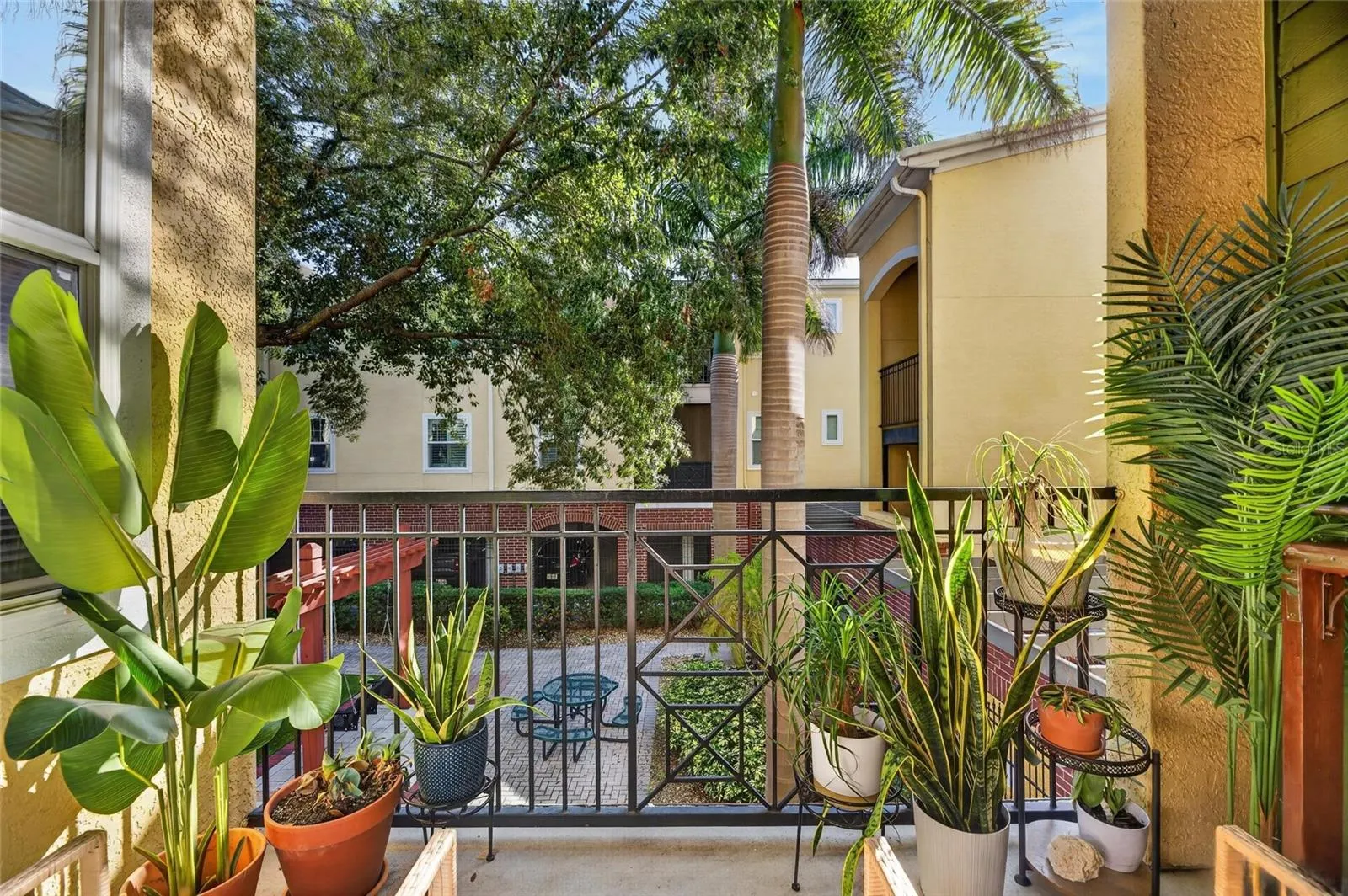 2010 E PALM AVE #14217 #14217