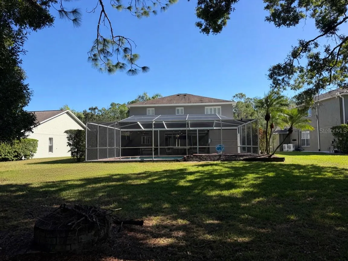 13039 ROYAL GEORGE AVE