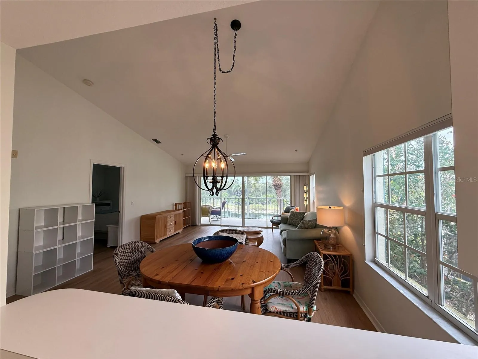 208 SILVER LAKE DR #206 #206