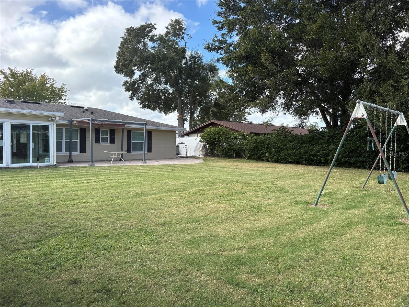 1813 ORANGE HILL DR