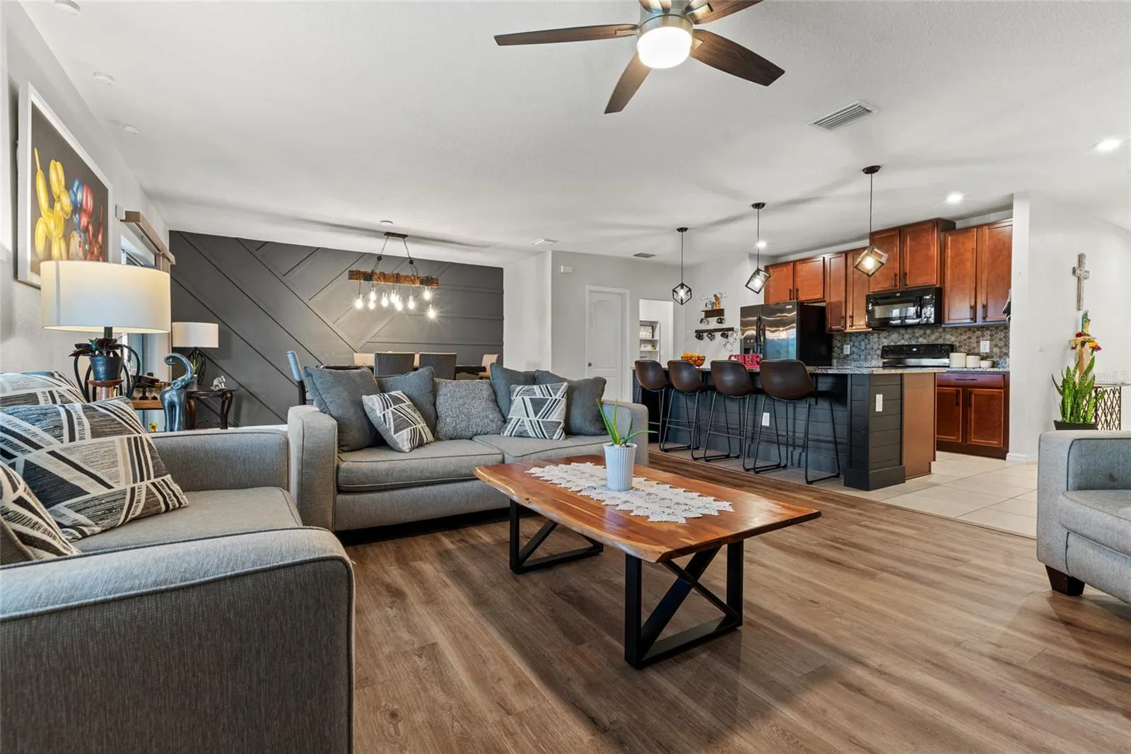 10480 HAWKS LANDING DR