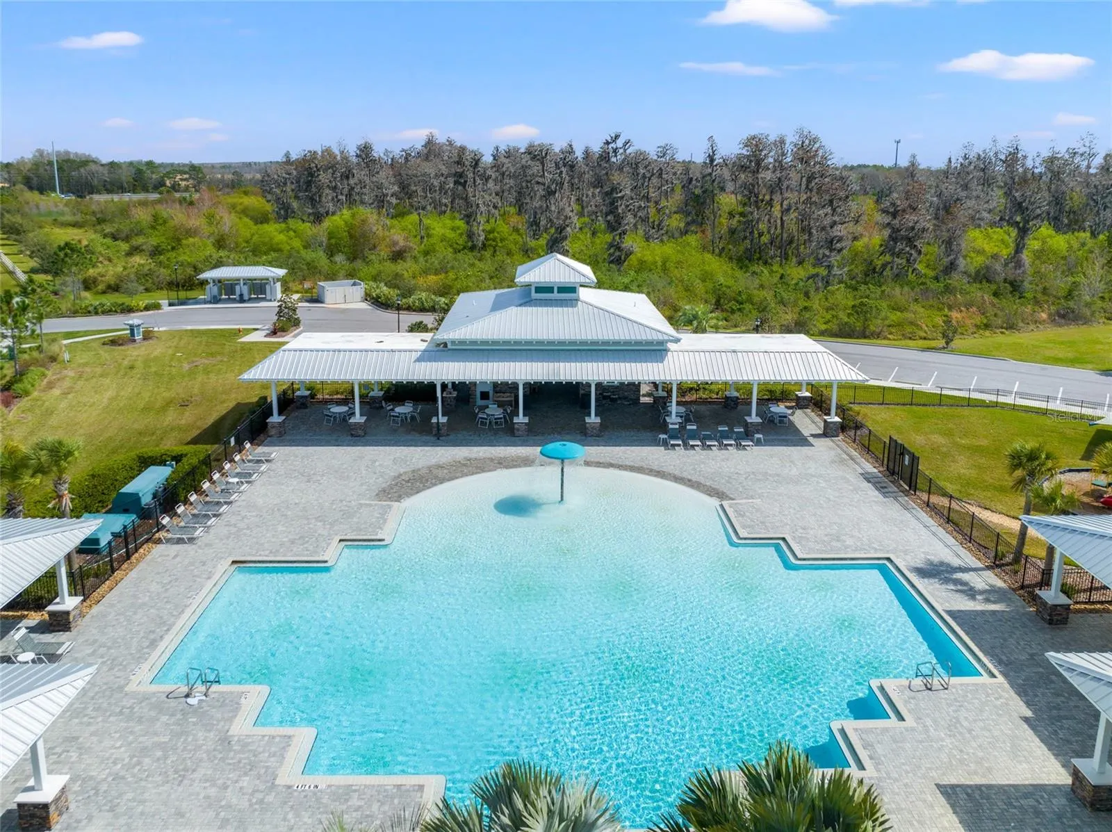 10480 HAWKS LANDING DR
