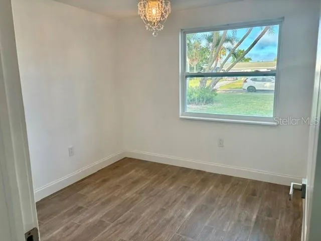6313 FAIRWAY BLVD