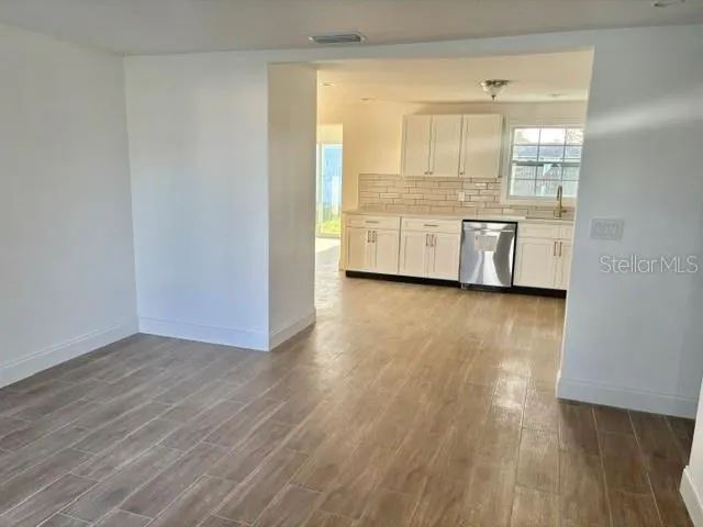 6313 FAIRWAY BLVD