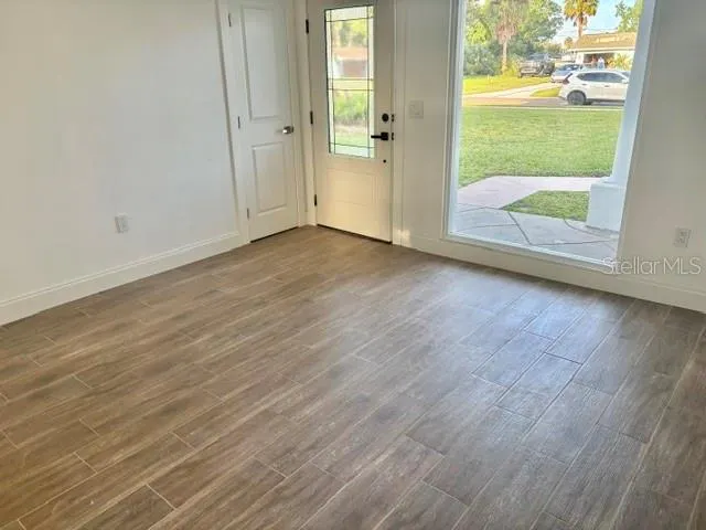 6313 FAIRWAY BLVD