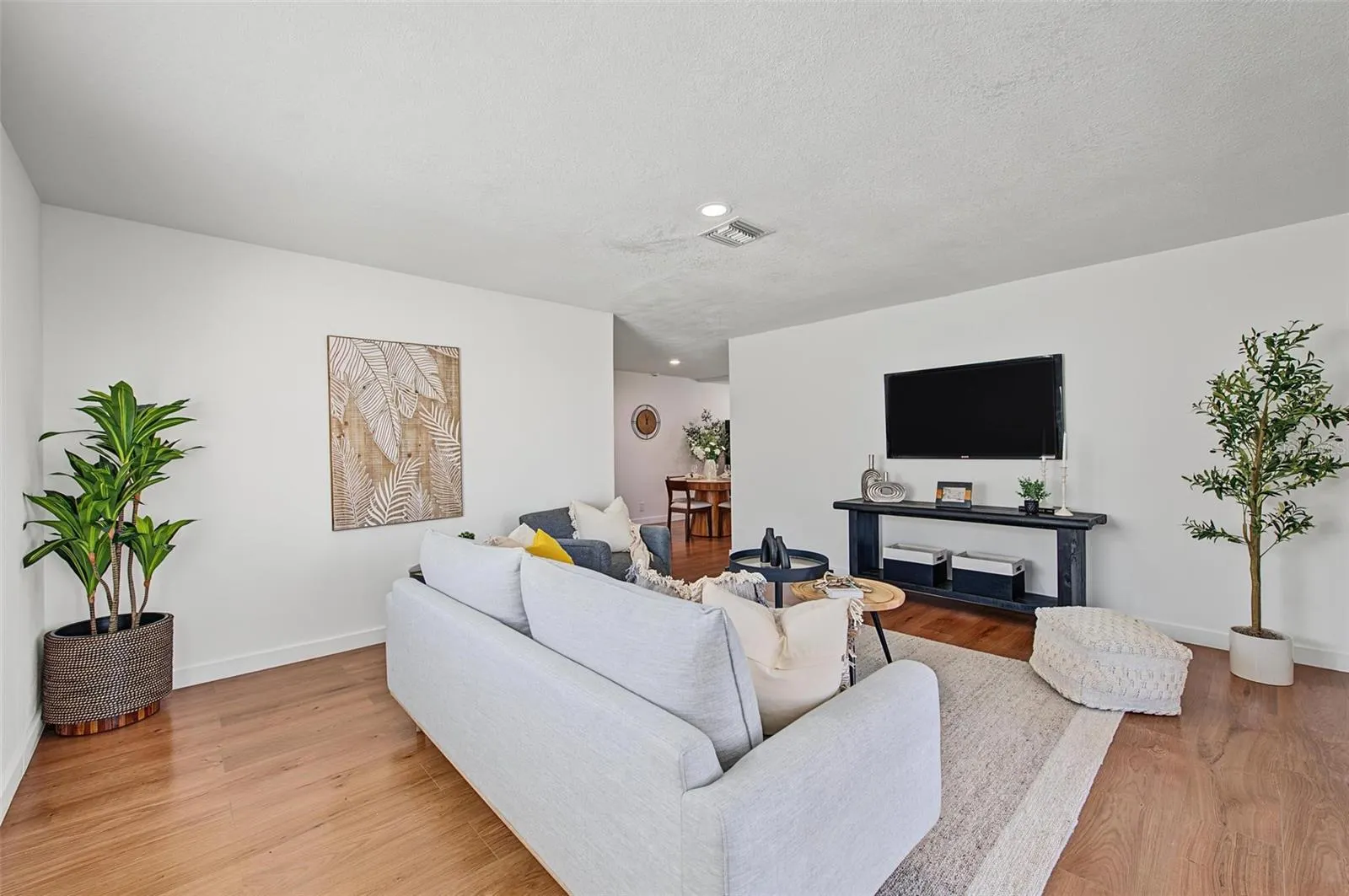 1834 NEW HAMPSHIRE AVE NE