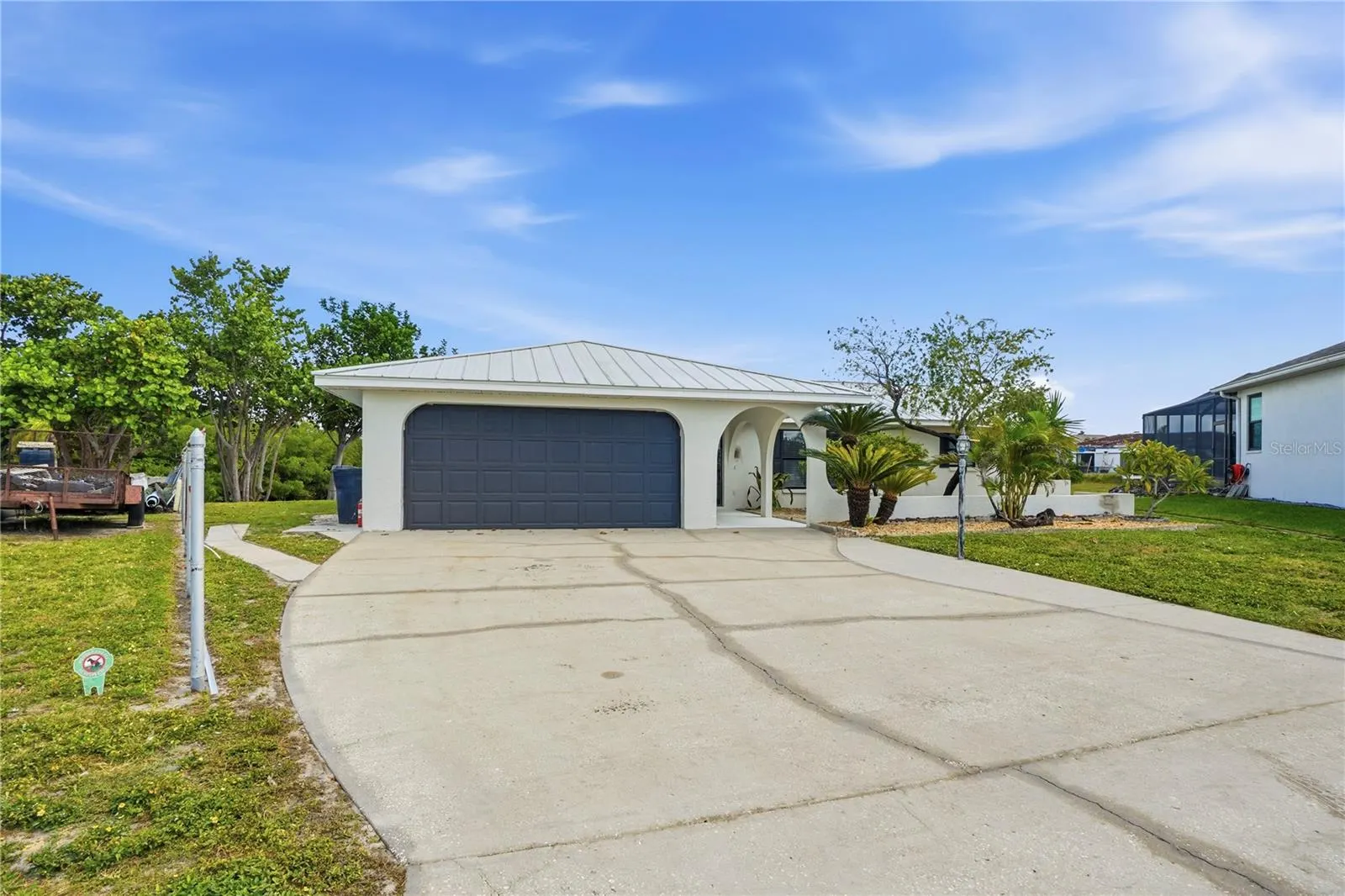 6533 SENEGAL PALM WAY
