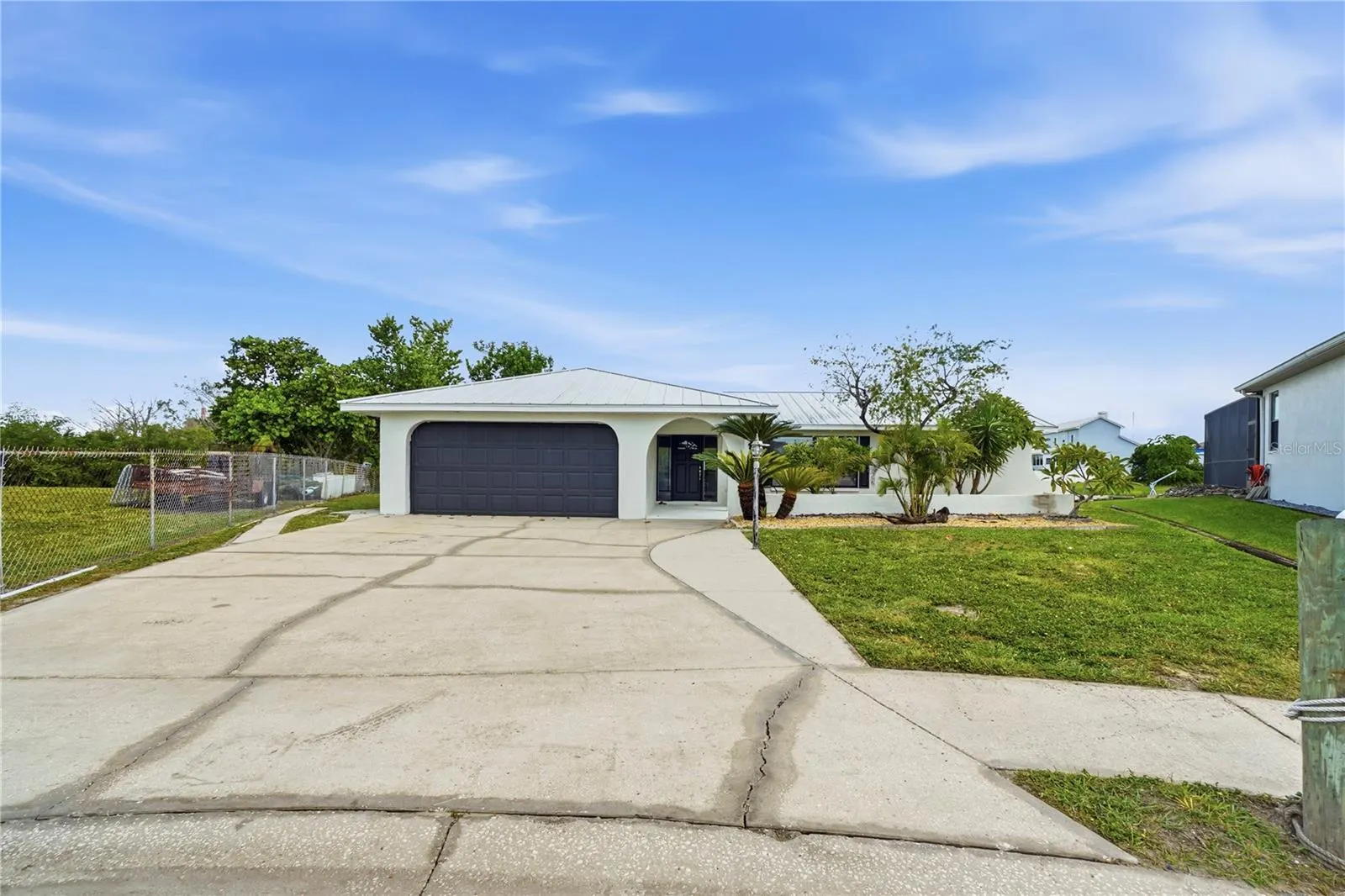 6533 SENEGAL PALM WAY