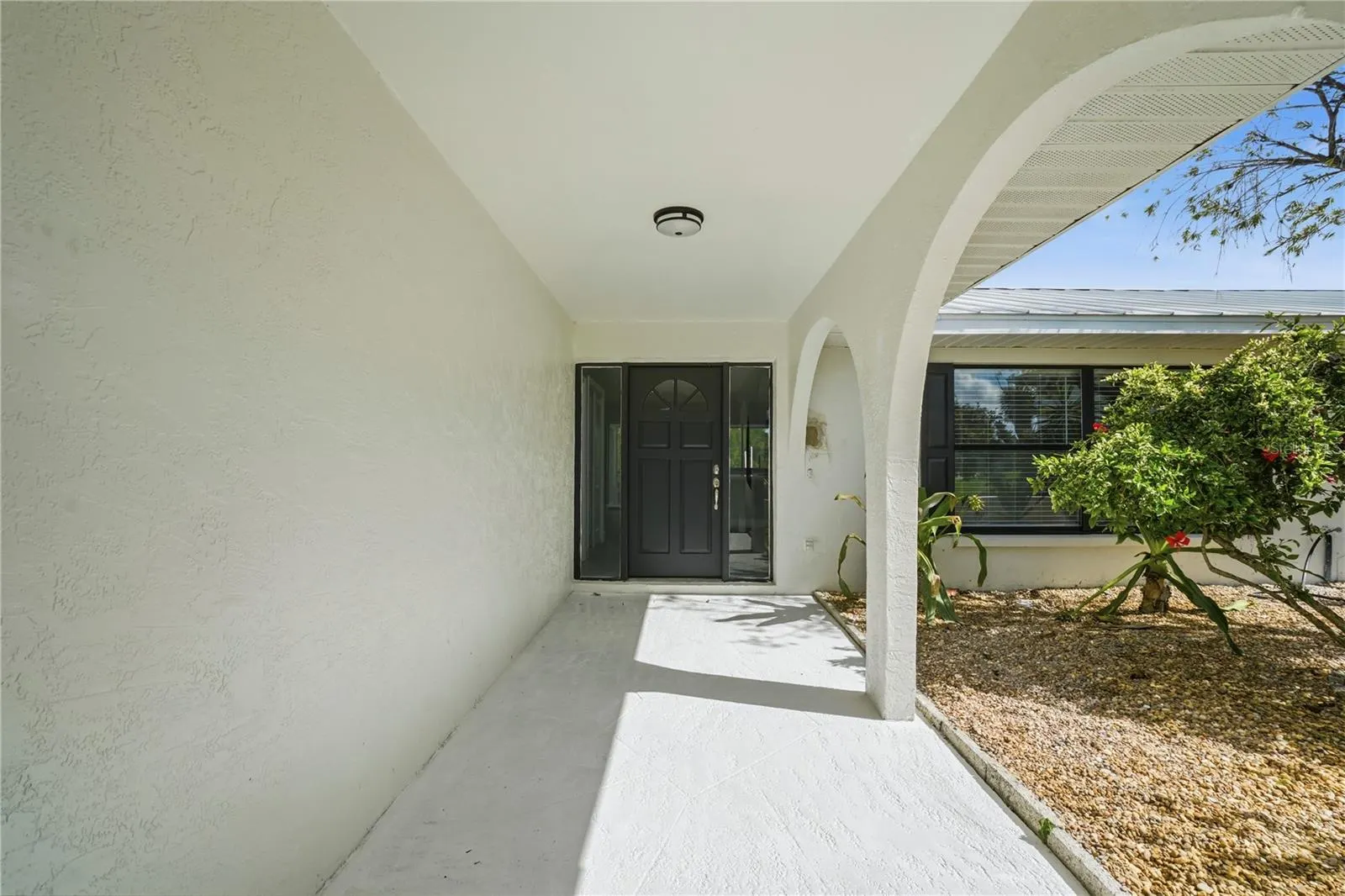 6533 SENEGAL PALM WAY
