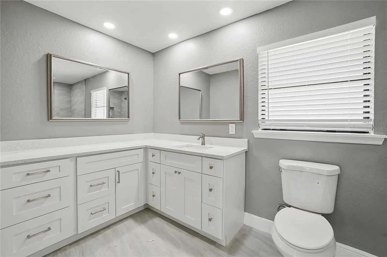 6533 SENEGAL PALM WAY