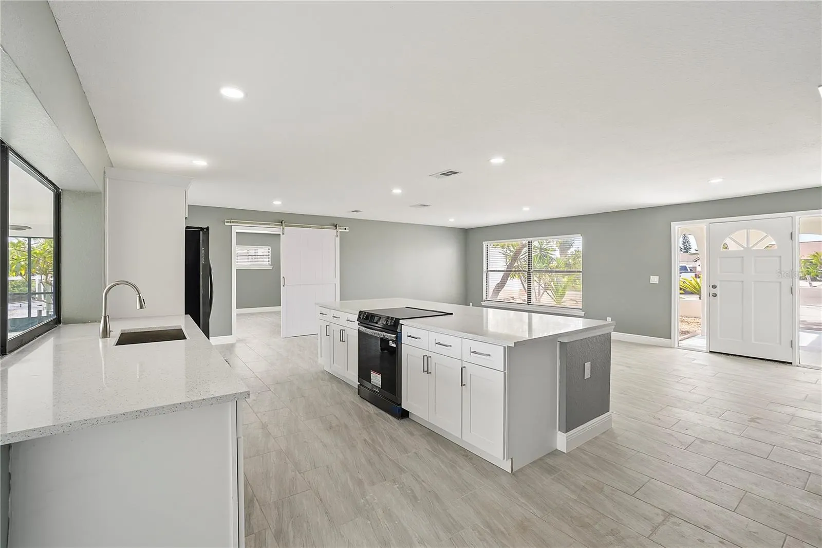 6533 SENEGAL PALM WAY