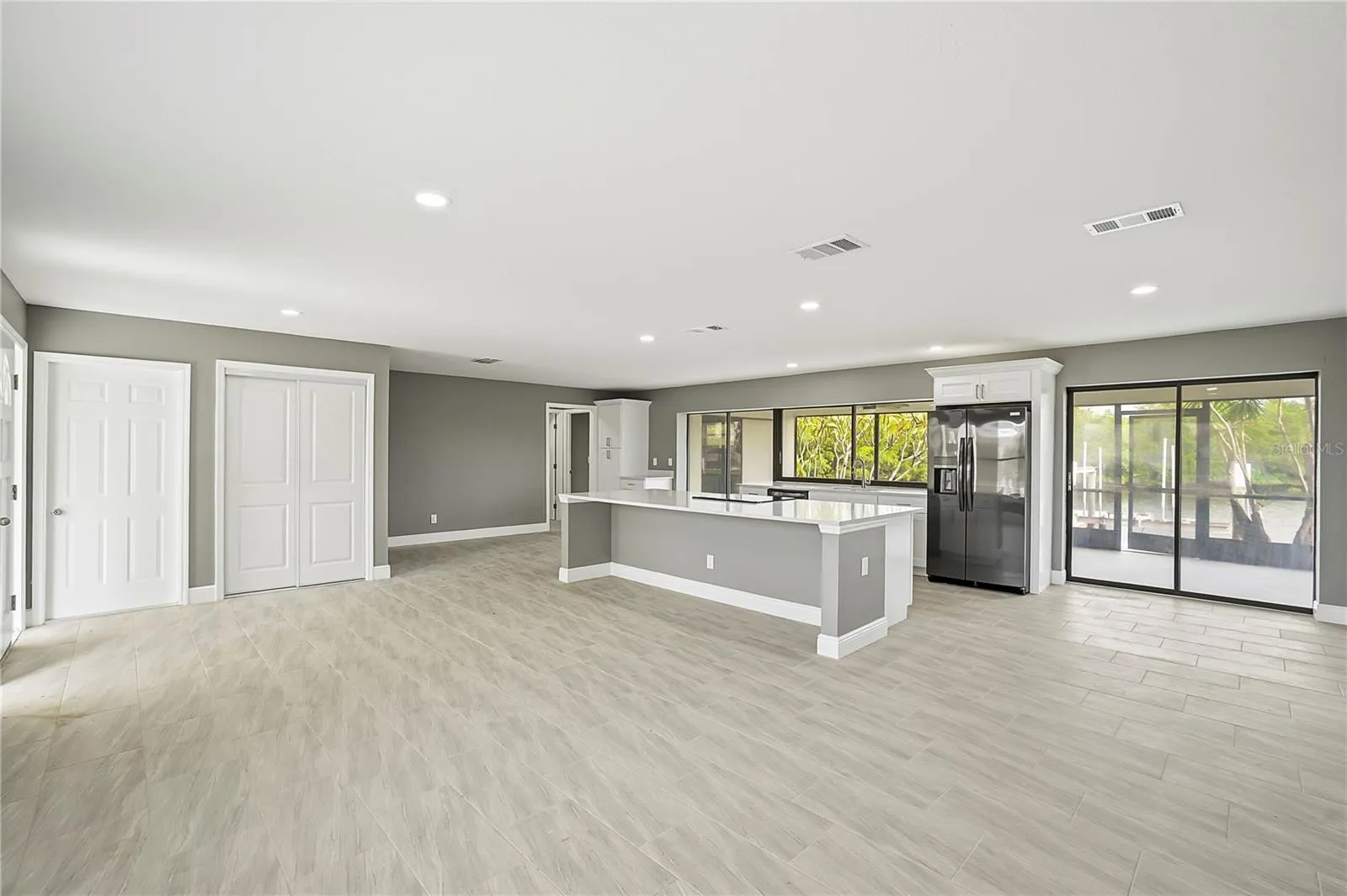 6533 SENEGAL PALM WAY