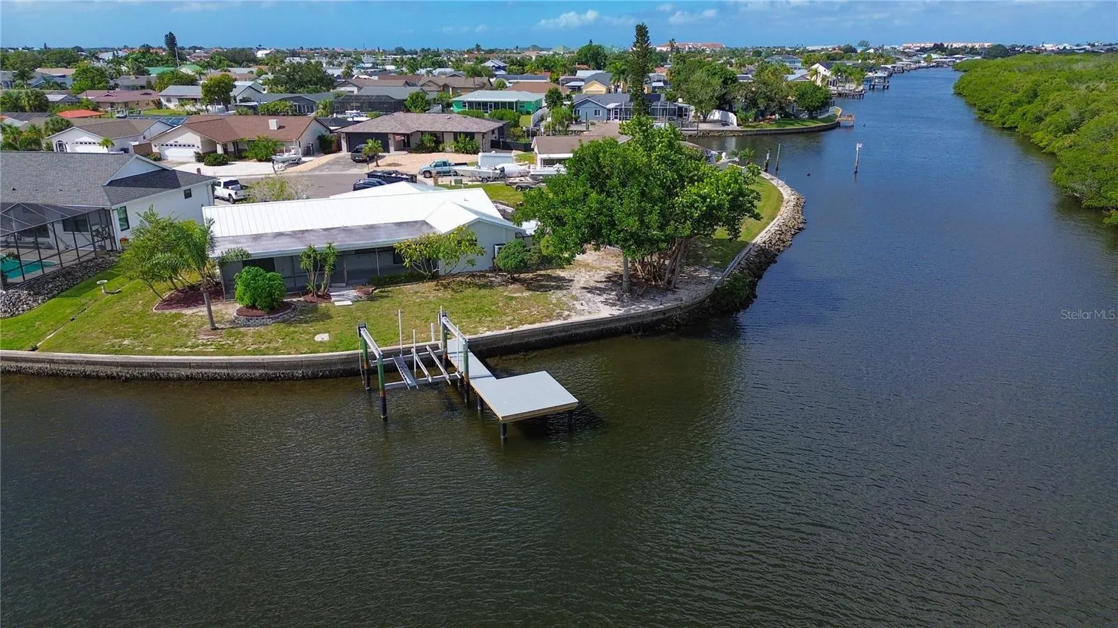 6533 SENEGAL PALM WAY