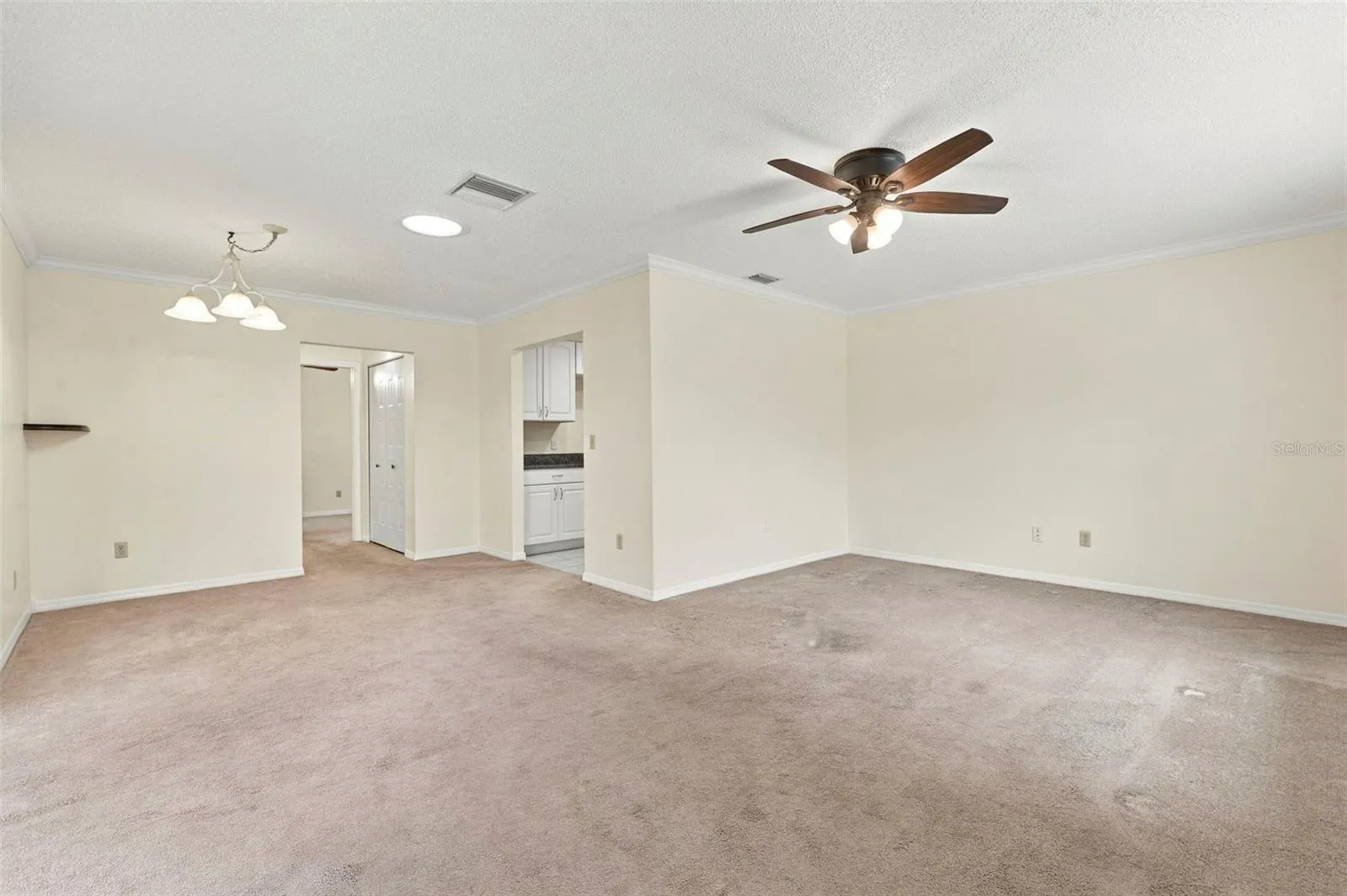 326 GLOUCESTER BLVD #326 #326