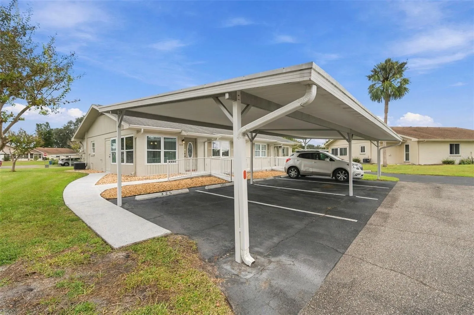 326 GLOUCESTER BLVD #326 #326