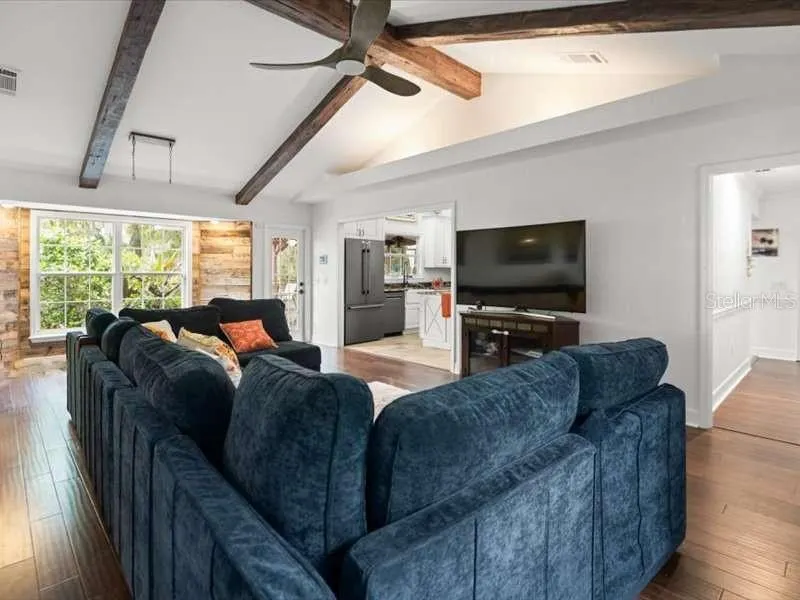 15210 WATERLINE RD