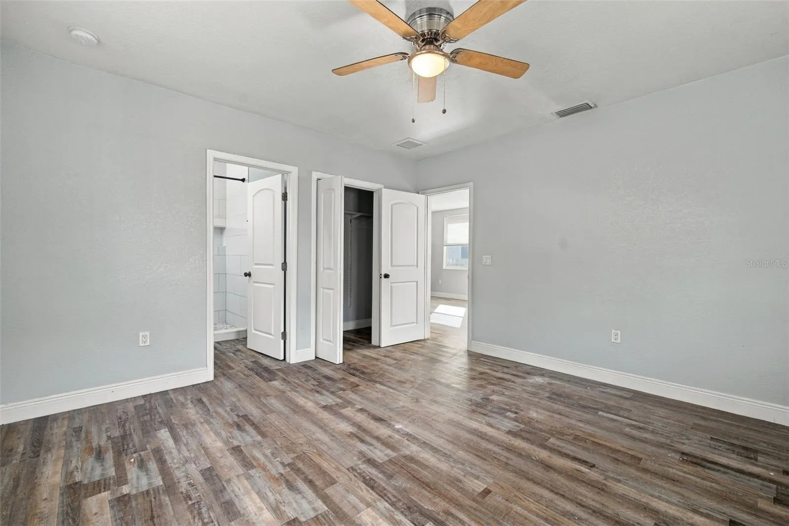1411 E 24TH AVE