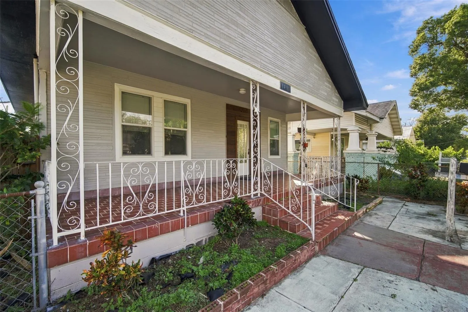 1411 E 24TH AVE