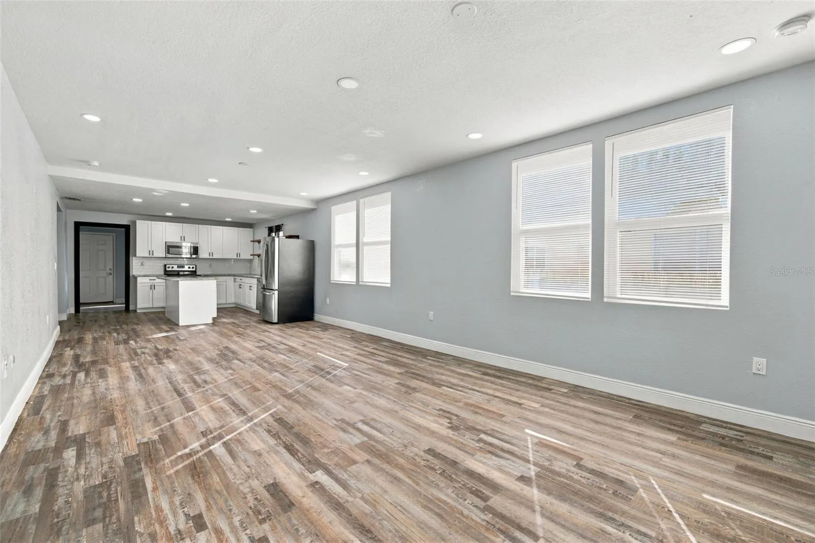 1411 E 24TH AVE