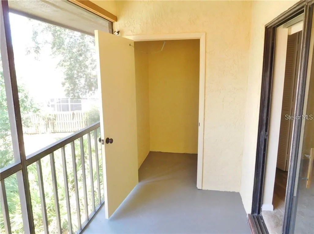 1111 HAMMOCK PINE BLVD #1111 #1111