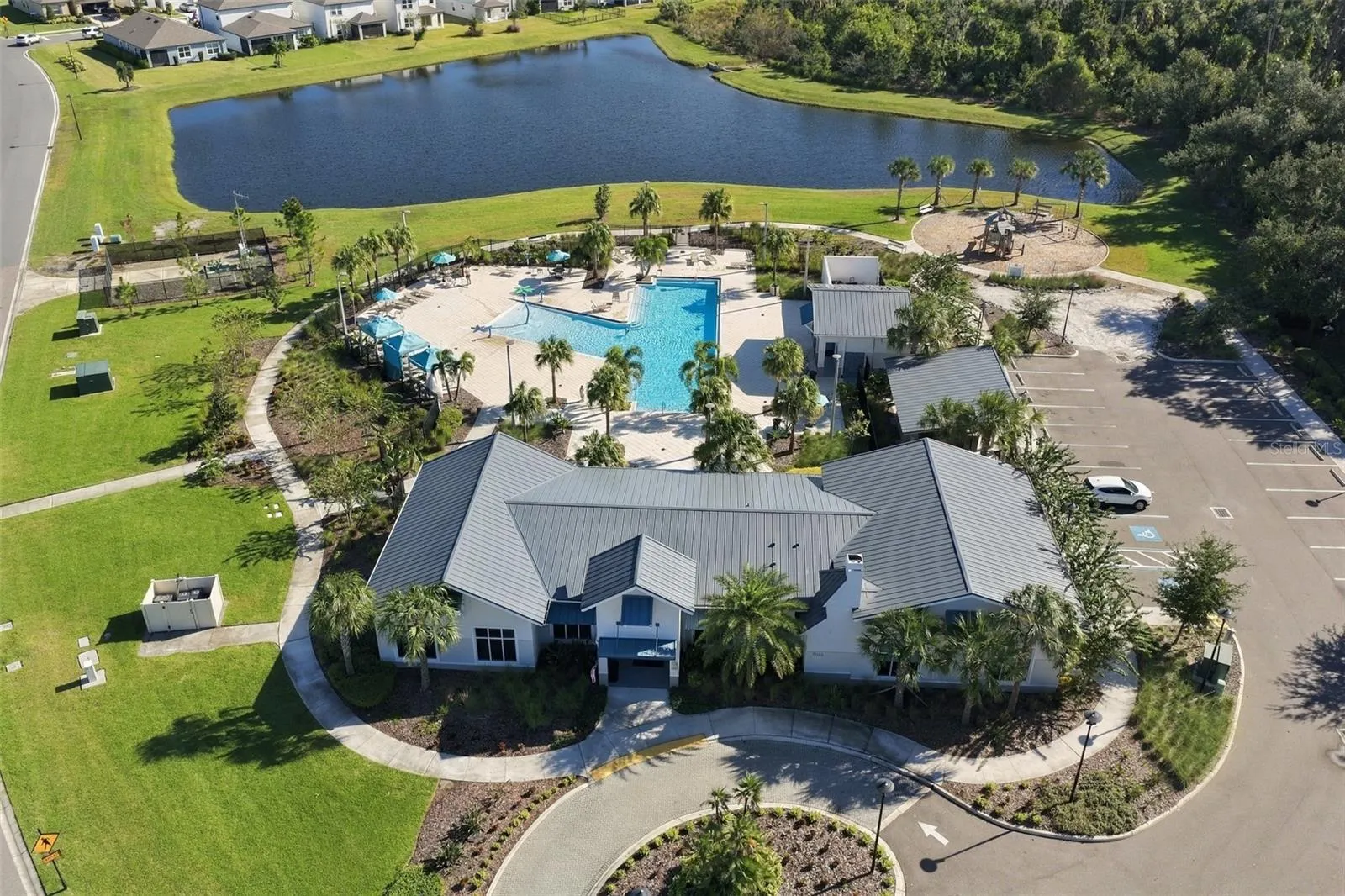 8626 MERCATOR CT