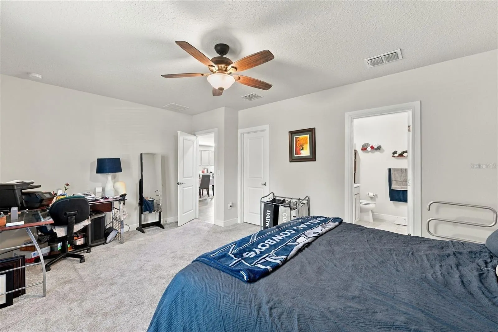 8626 MERCATOR CT