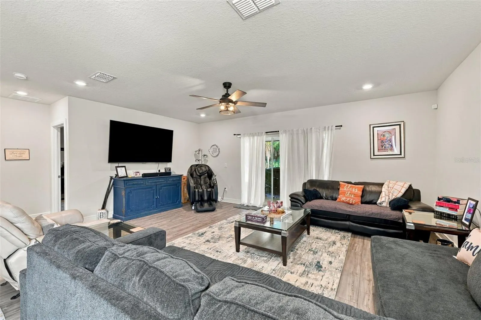 8626 MERCATOR CT