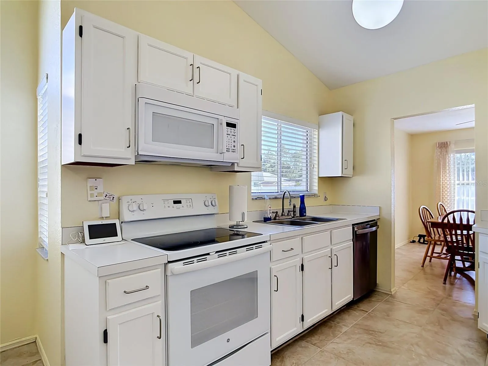 3060 COLLINGSWOOD BLVD