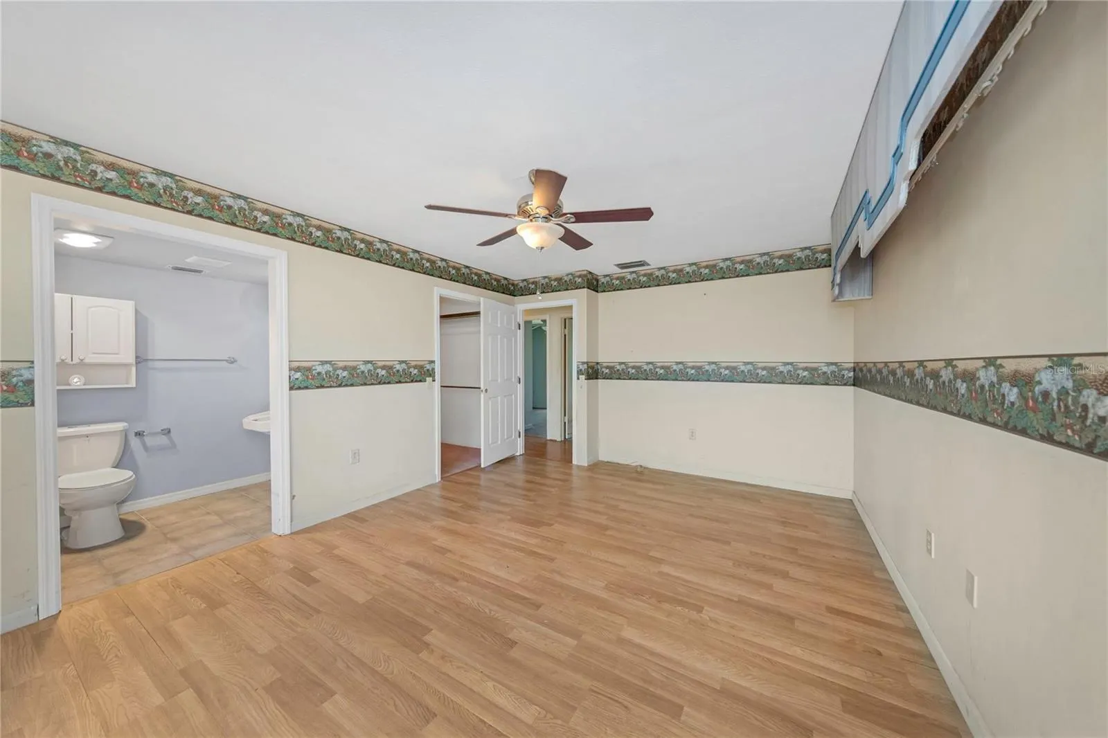 406 DEWOLF RD