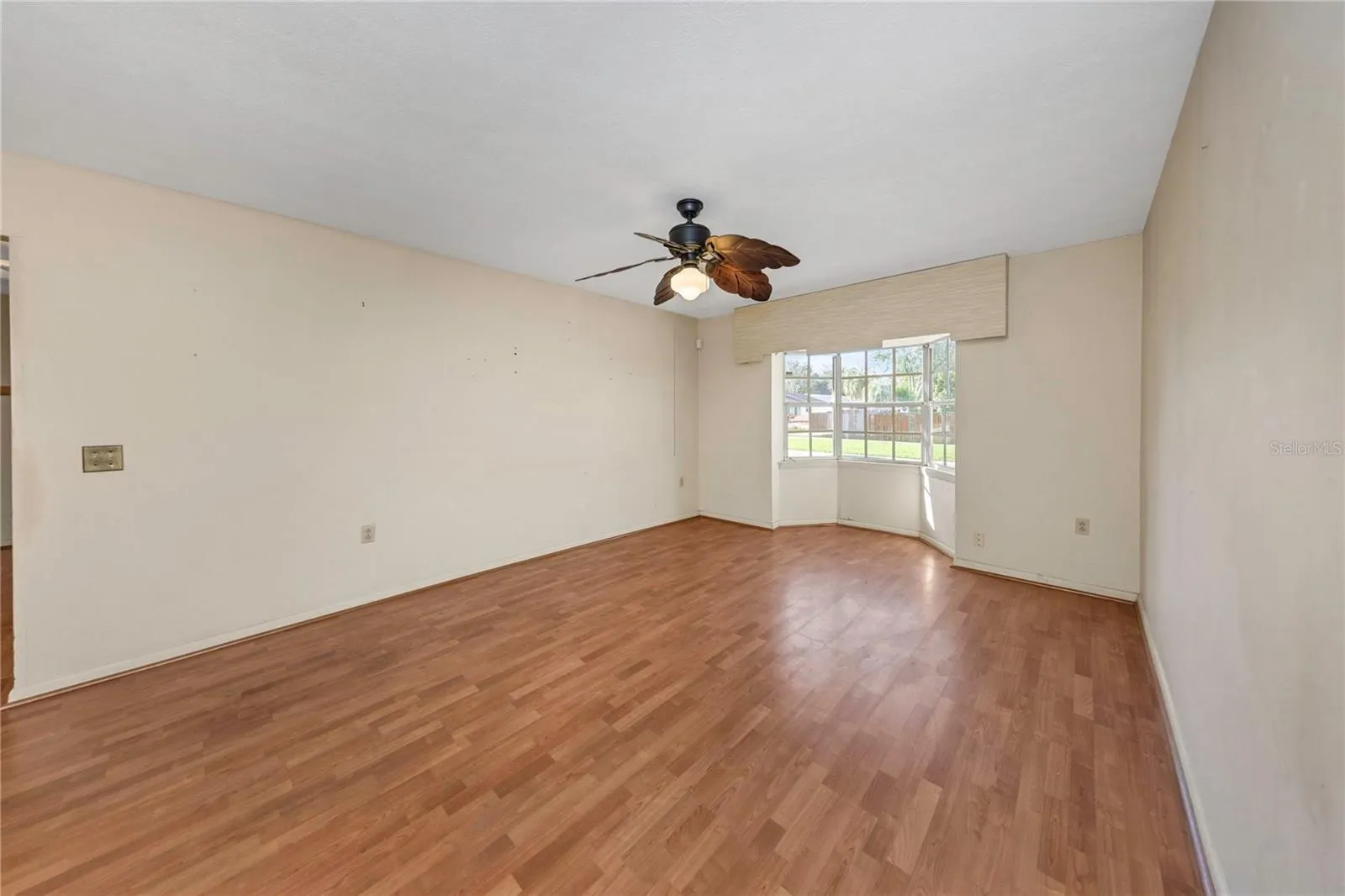 406 DEWOLF RD