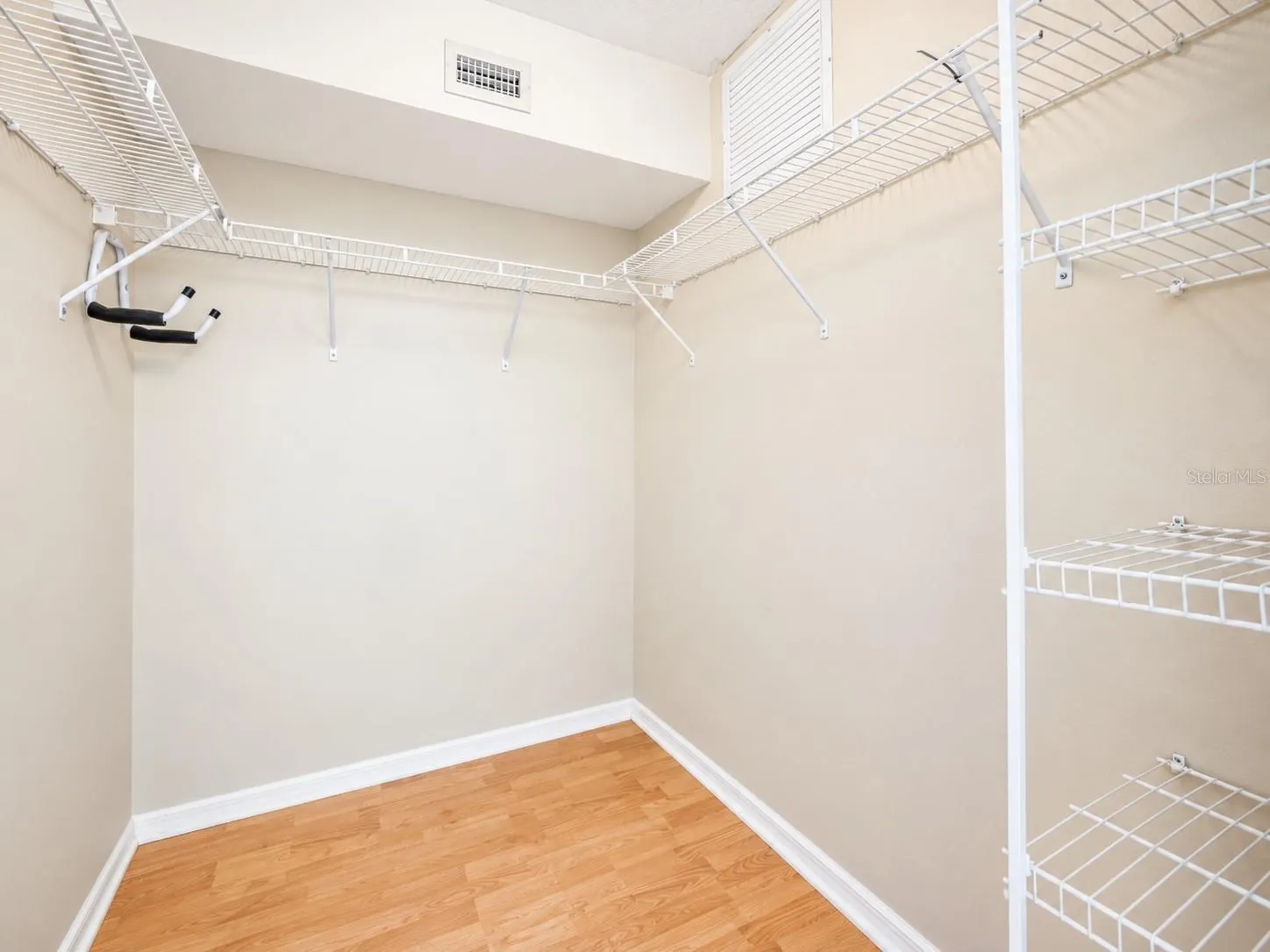 1653 SEASCAPE CIR