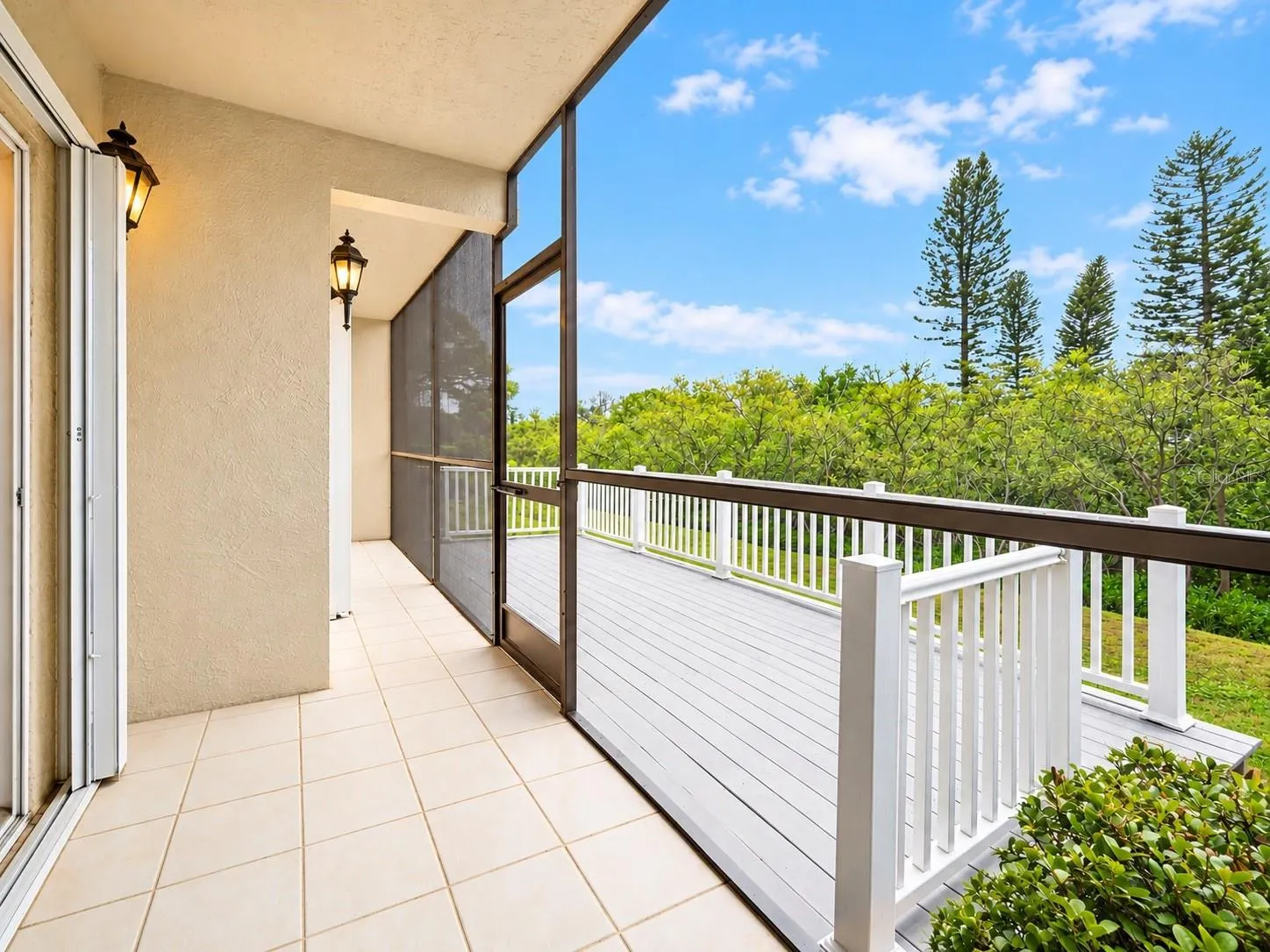 1653 SEASCAPE CIR