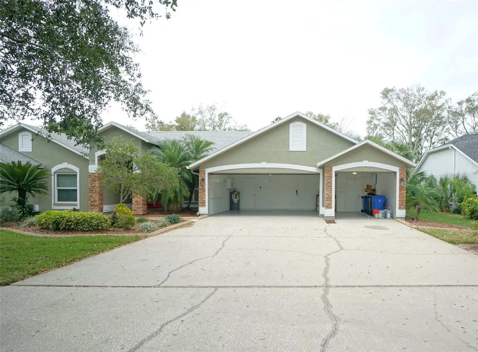 3807 TURKEY OAK DR