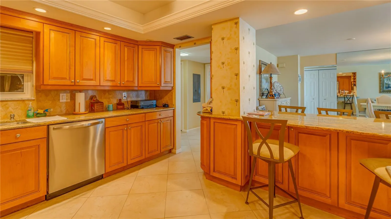 5200 BRITTANY DR S #1201 #1201