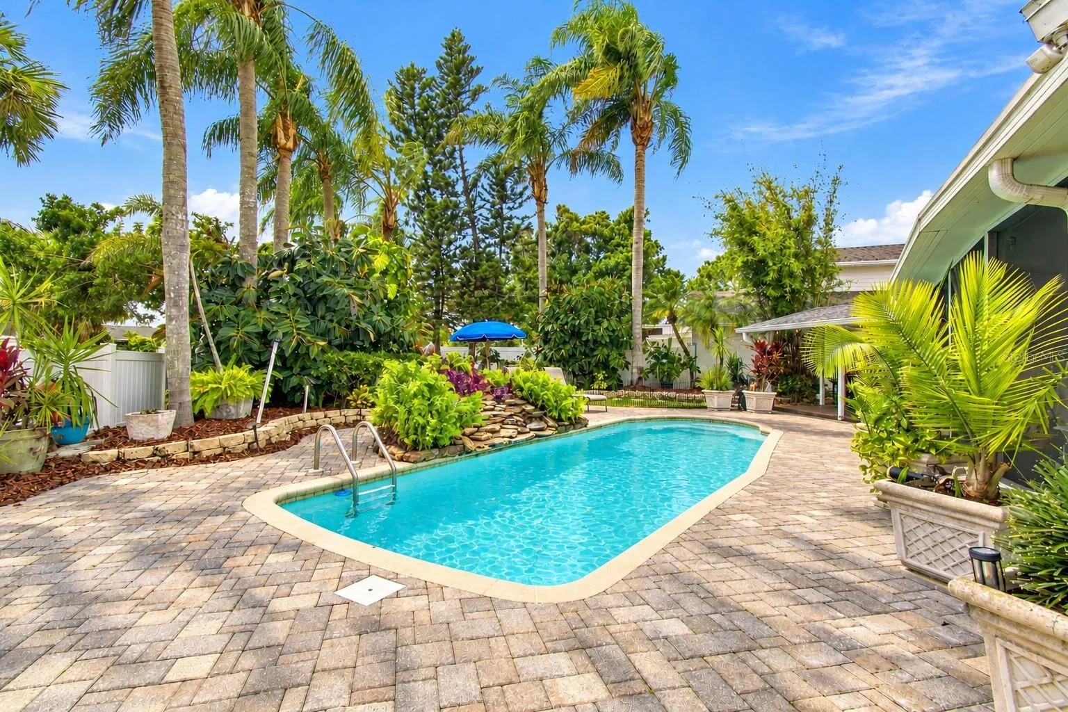 5110 CRESTMORE CT