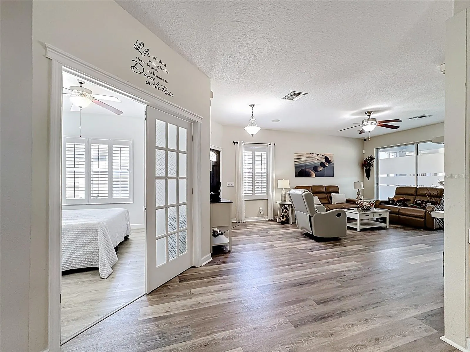 7526 SURREY PINES DR